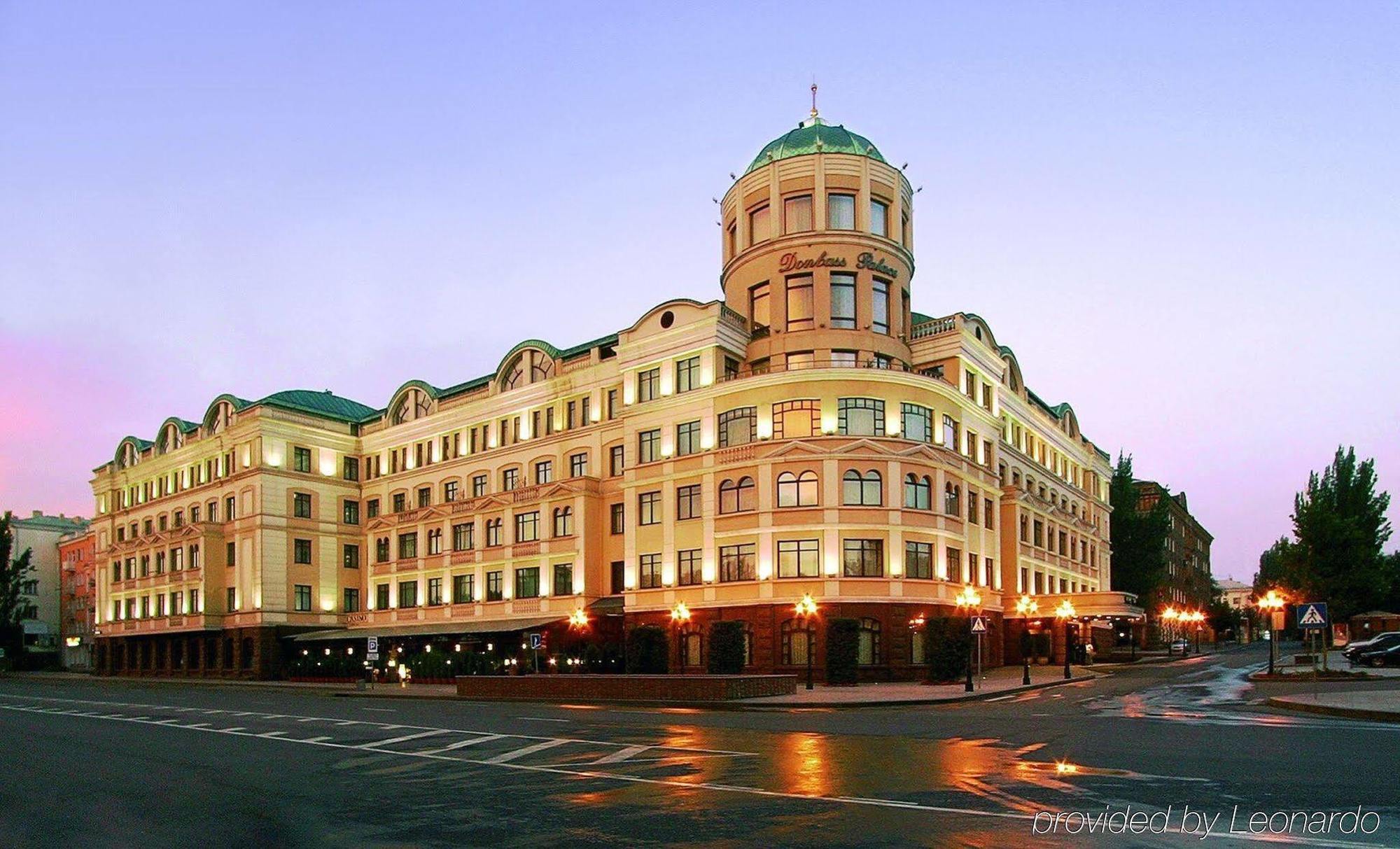 Donbass Palace Hotel Donetsk Ngoại thất bức ảnh